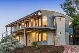 28 Bay View Crescent, Dawesville