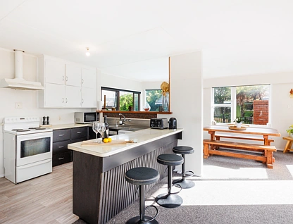 98 Lethbridge Street, Feilding, Manawatu, 4 Bedrooms, 1 Bathrooms, House