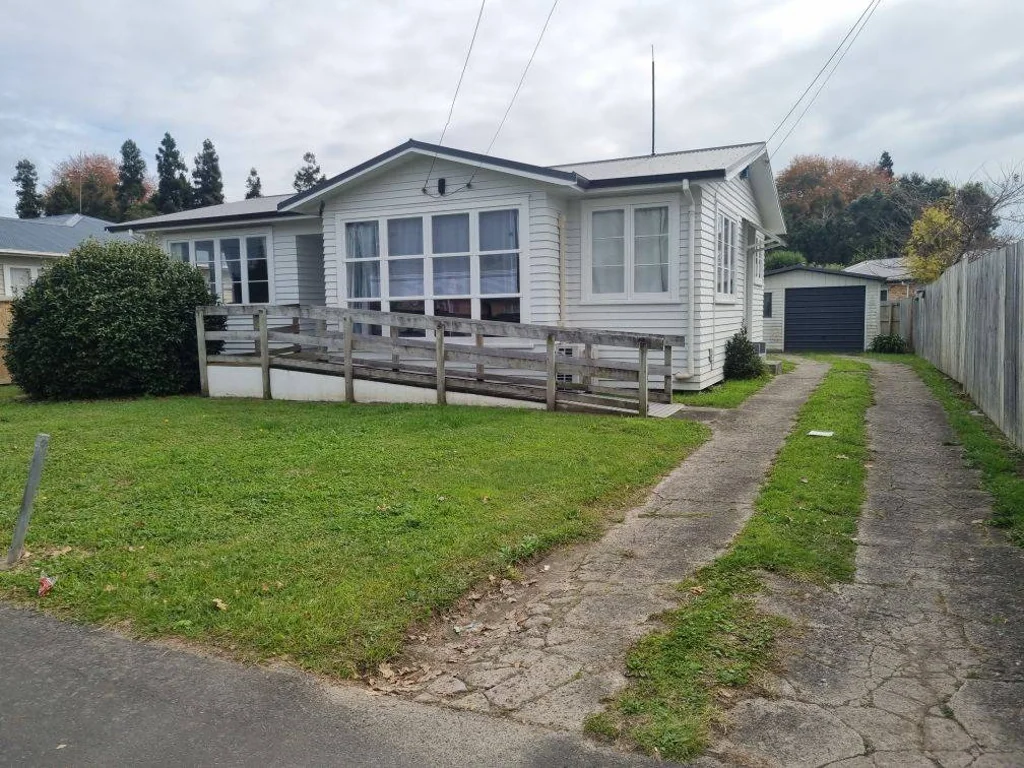 Two Bedroom, close the the Hospital!