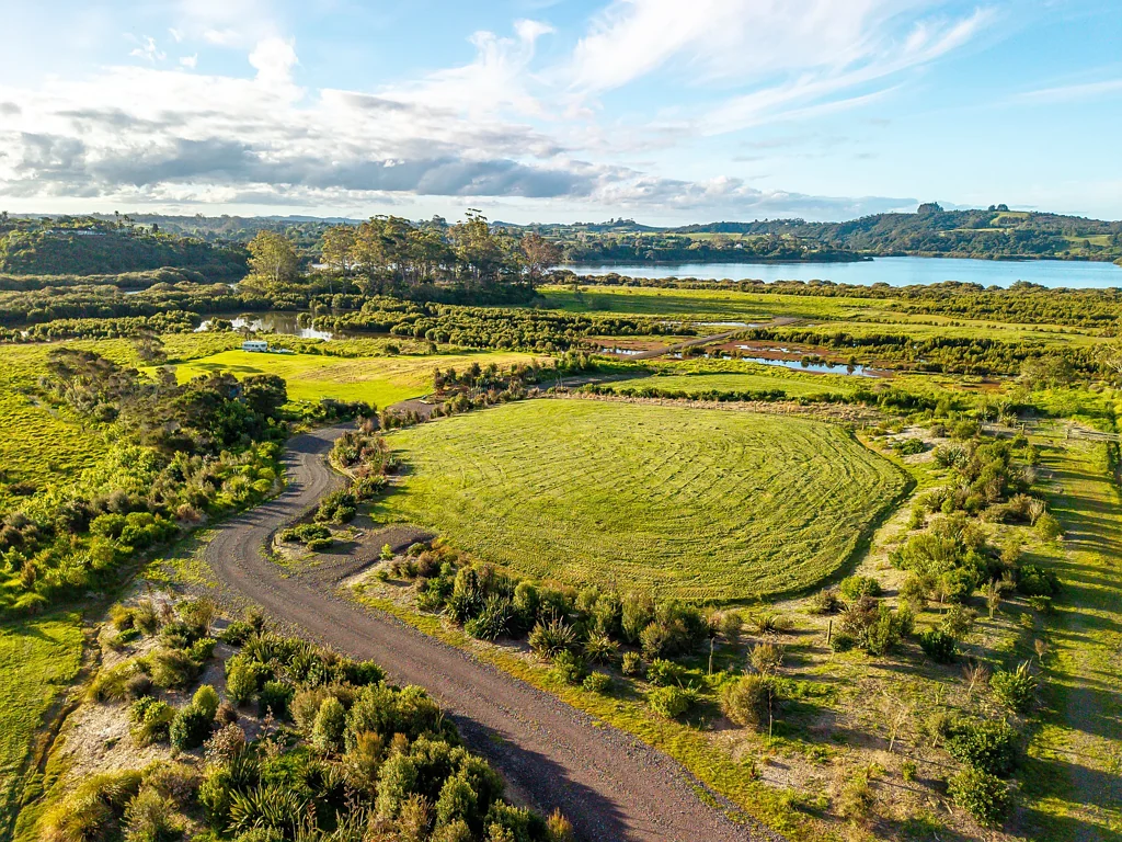 Kerikeri A Rare Offering - Lifestyle Meets Location