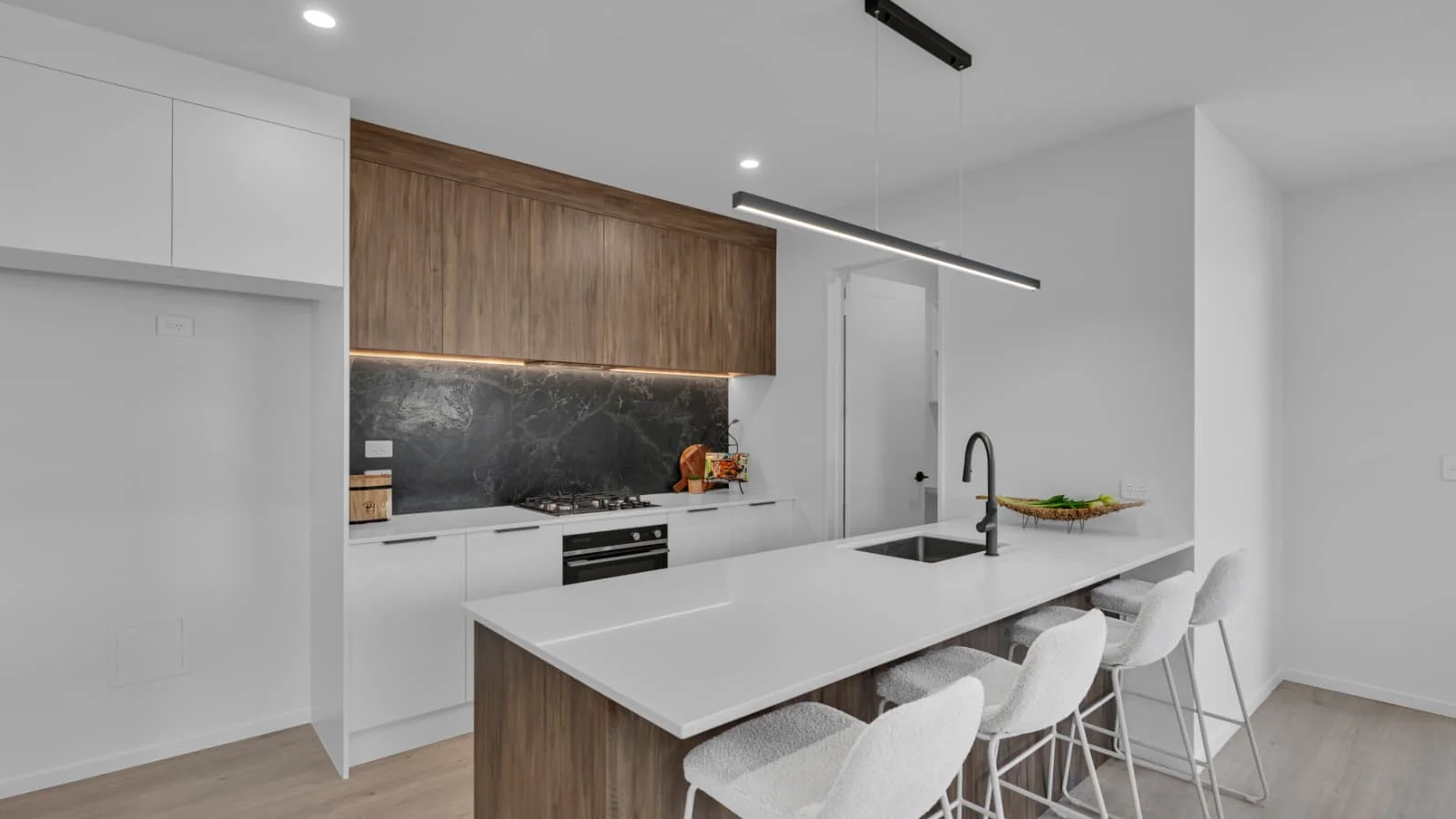 2 Durango Street, Rolleston, Selwyn, Canterbury, 5 habitaciones, 3 baños, Home & Income