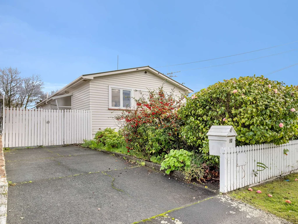Tawhero 3房  Solid Starter or Family Home!