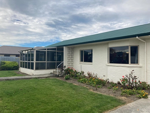 Spacious 3-Bedroom Home Close to Town  Available Now