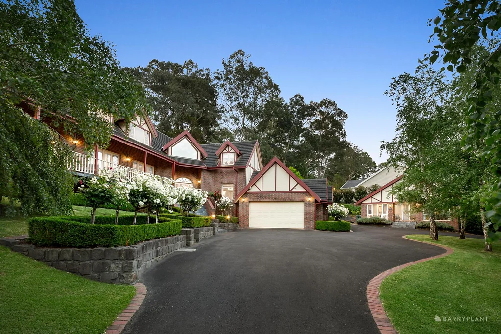 13-15 Parsons Road, Eltham, VIC 3095