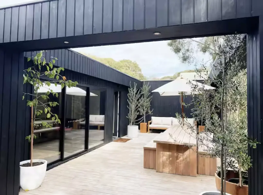 6 MONTH LEASE - AVAILABLE 20TH JULY 2026