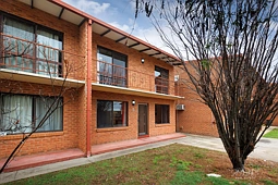 5/2 MCKIBBIN COURT, Wodonga