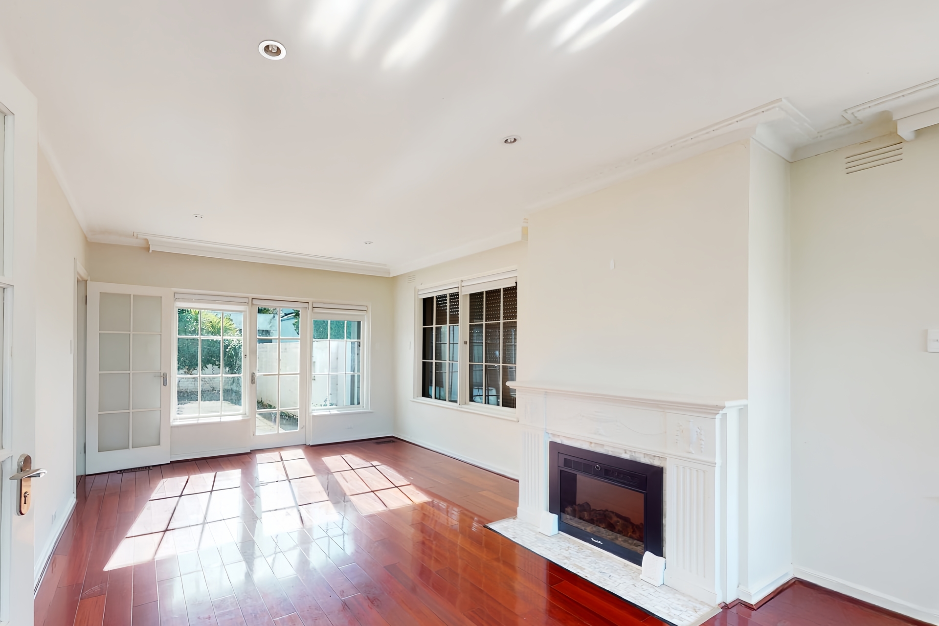 13 ALBURY RD, BALWYN NORTH VIC 3104, 0 Kuwarto, 0 Banyo, House