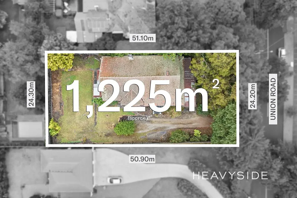 Surrey Hills 3chambre Endless Potential with Approved Plans in a Prime Surrey Hills Location