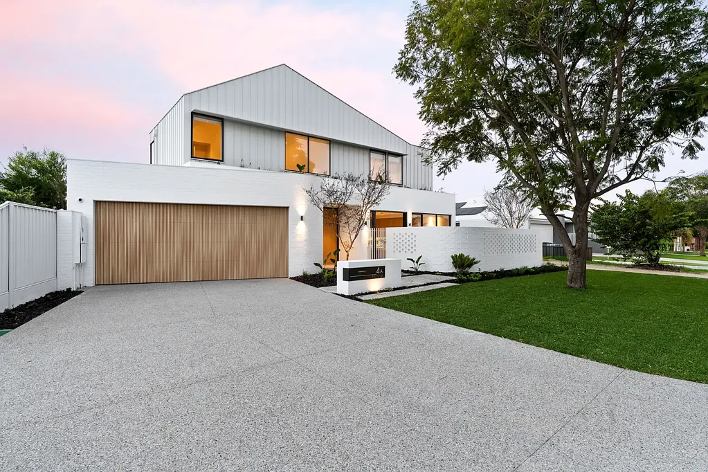 4A Bruning Road, Manning, WA 6152