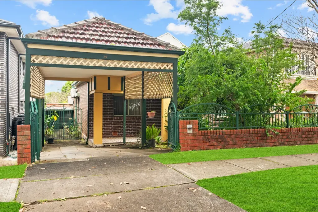 Concord 3部屋 Held for 60 Years | Prime 556.4sqm Opportunity in a Blue-Ribbon Location