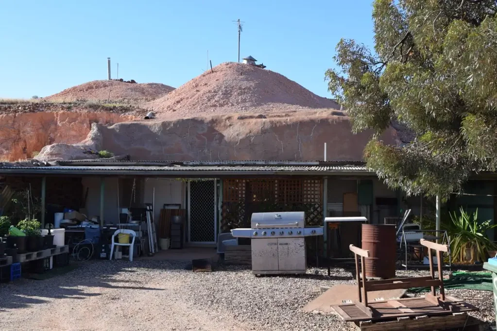 Coober Pedy 3침실 Three-bedroom semi dugout with newly renovated bathroom