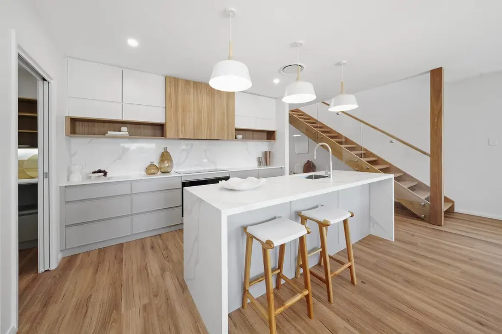 Port Macquarie 4房  Two Separate Properties for Sale - Brand New Coastal Luxury
