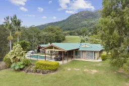 1 Carilla Place, Eungella