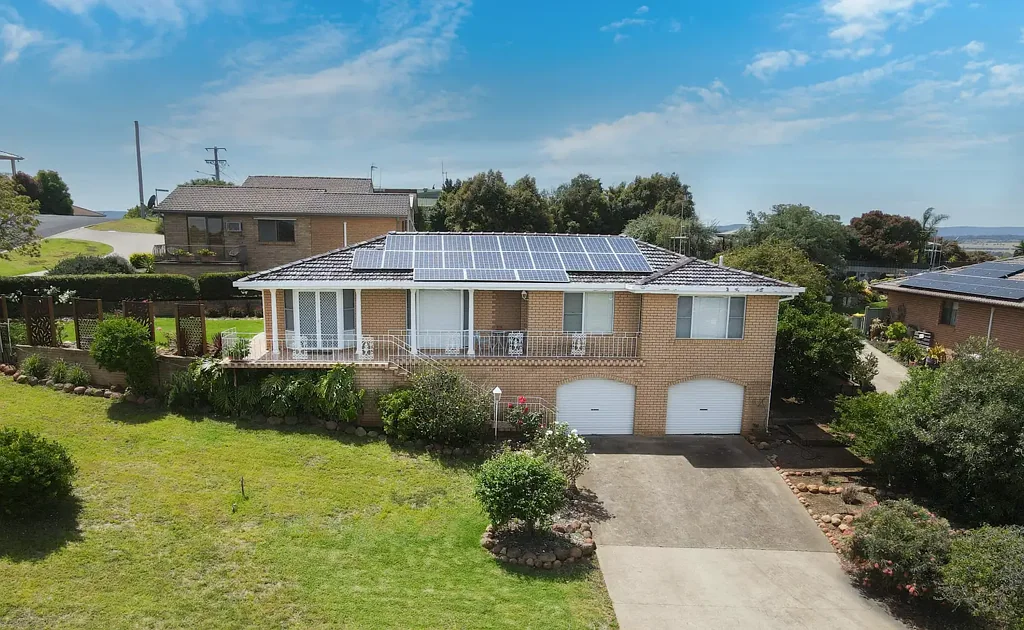 Ray White Real Estate Parkes