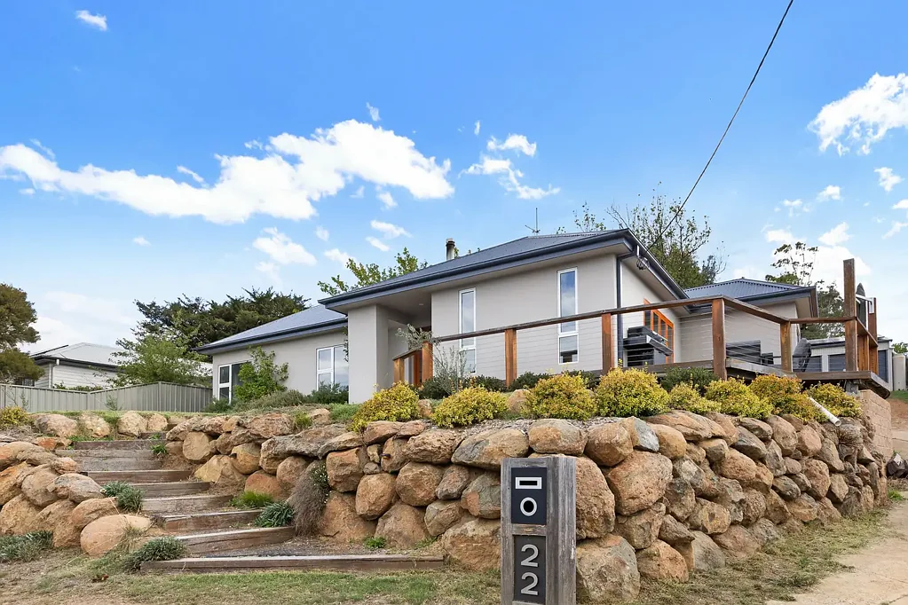 22 Cromwell Street, Cooma, NSW 2630