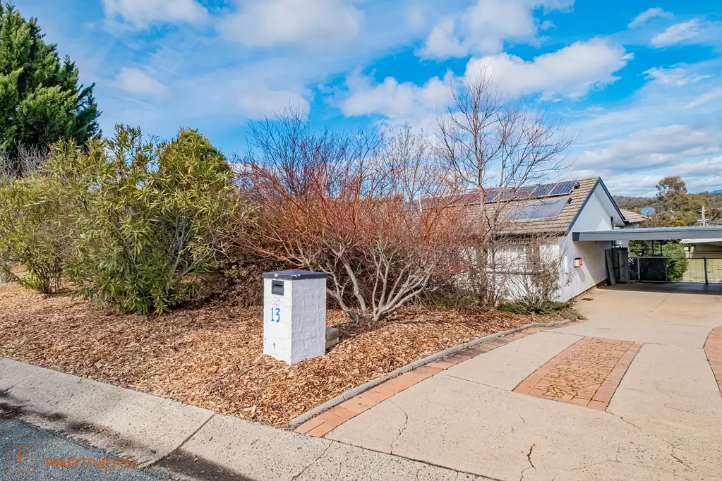 13 Raoul Place, Lyons, ACT 2606