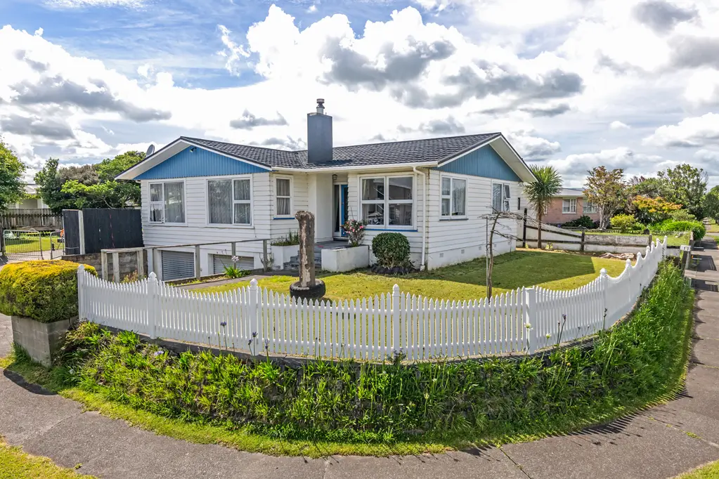 2 Anakiwa Street, Kelvin Grove, Palmerston North, Manawatu-Wanganui