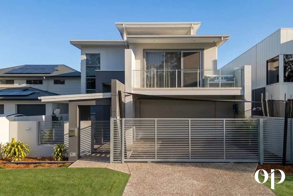 62 River Links Boulevard East, Helensvale, QLD 4212