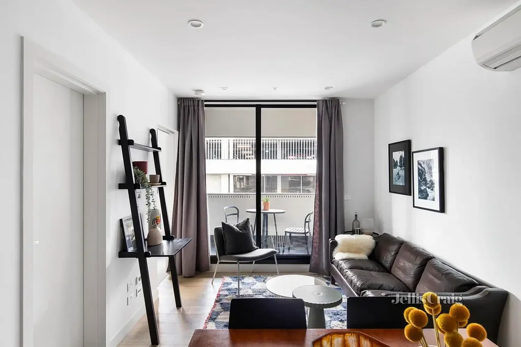 Stylish Living In Iconic Fitzroy Postcode