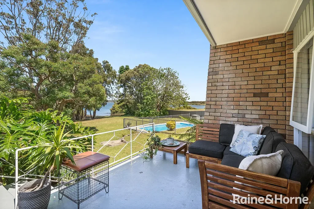 Greenwell Point 3 Bedroom Waterfront Paradise