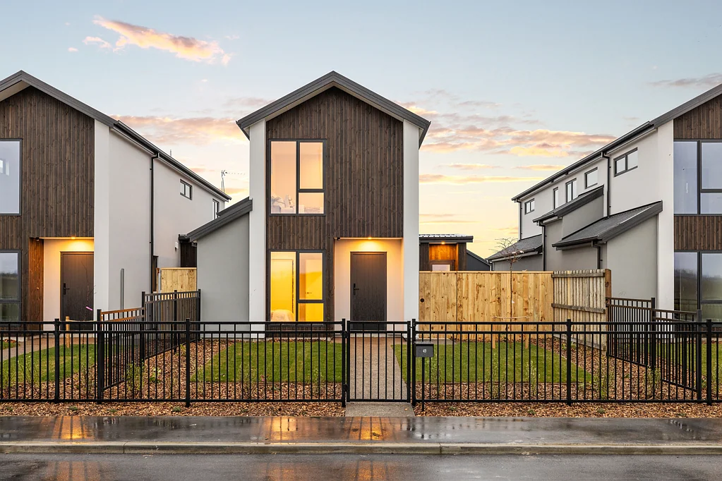 Halswell 3房  Modern-new build, thoughtful design