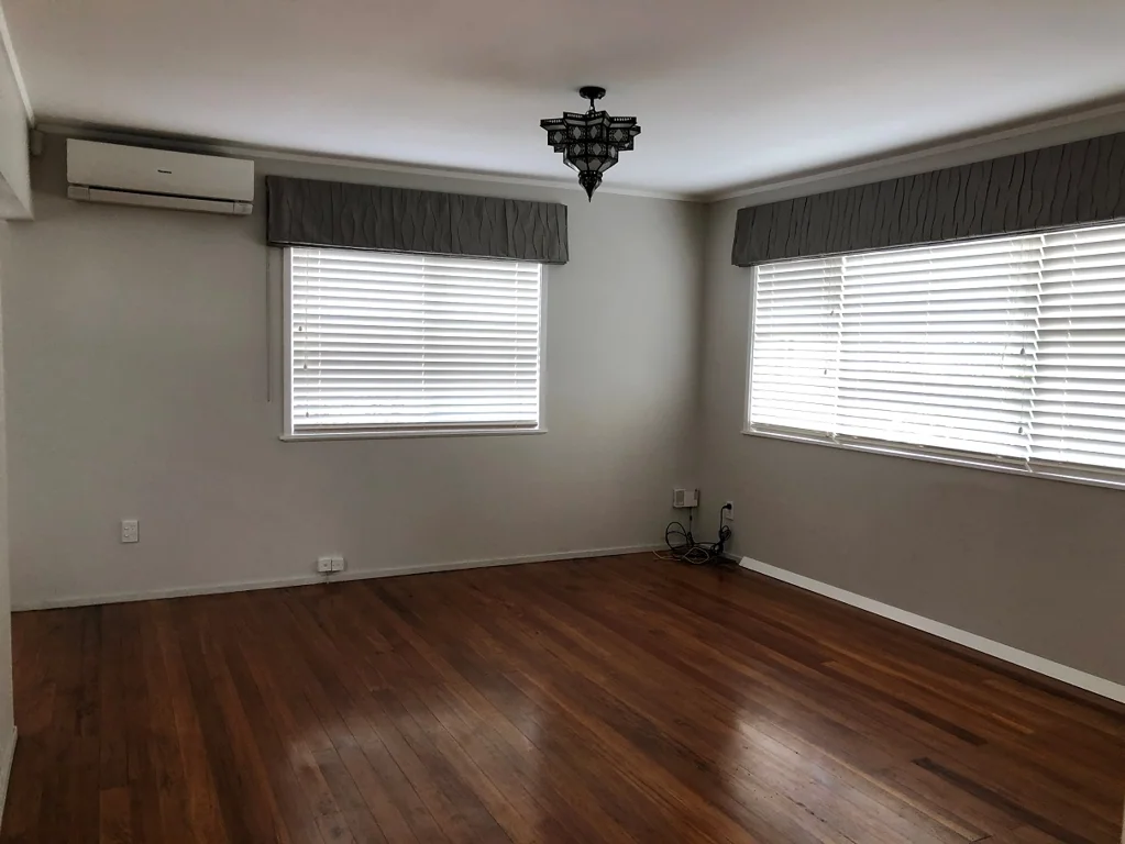 You must see the 4 Bedroom House in the centre of Mangere