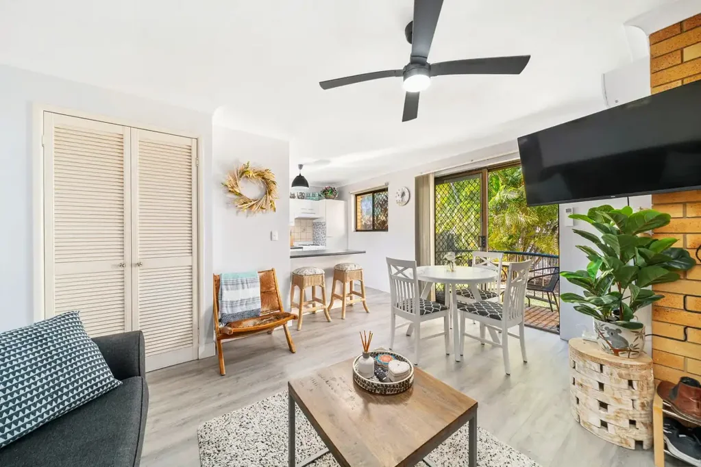 Redcliffe 2બેડરૂમ Coastal Convenience in a Quiet Complex