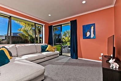 Modern Family Living in a Prime Location