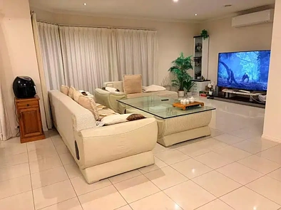 2 Kenross Close, Point Cook, VIC 3030, 4 slaapkamers, 2 badkamers, House