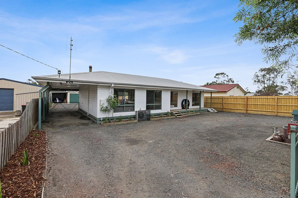 38 Firebrace Road, Heyfield, VIC 3858