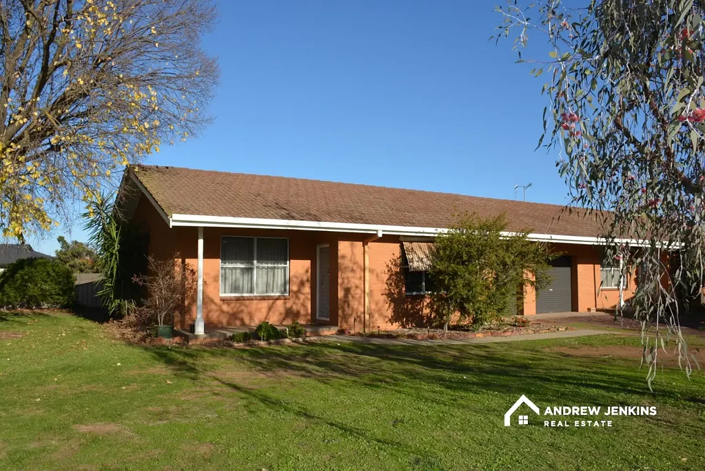 Cobram 2房  Spacious Well Appointed Unit
