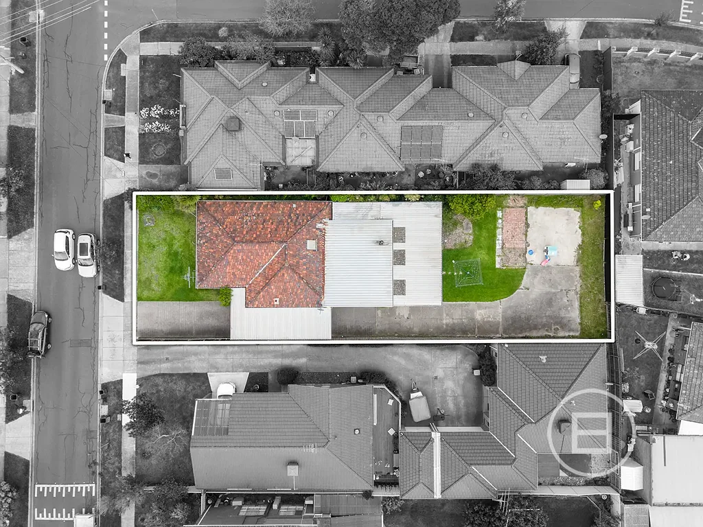 Keilor East 4कमरा Auction Saturday 13th December at 2pm