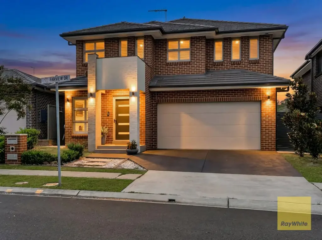 Spacious Family Living with Multiple Living Zones & Exceptional Outdoor Entertaining!