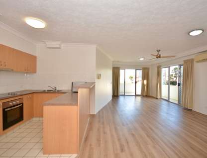19/52-58 Queen Street, Southport, QLD 4215, 2 Bedrooms, 2 Bathrooms, Apartment