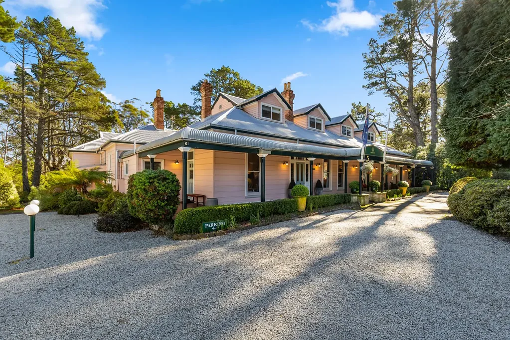 Mount Victoria 9બેડરૂમ Closeburn House c.1885 - A Grand Historic Estate set atop the Blue Mountains
