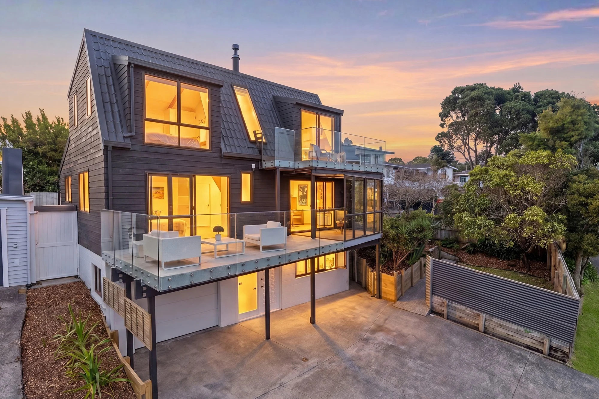 2/13 Braemar Road, Rothesay Bay, North Shore City, Auckland