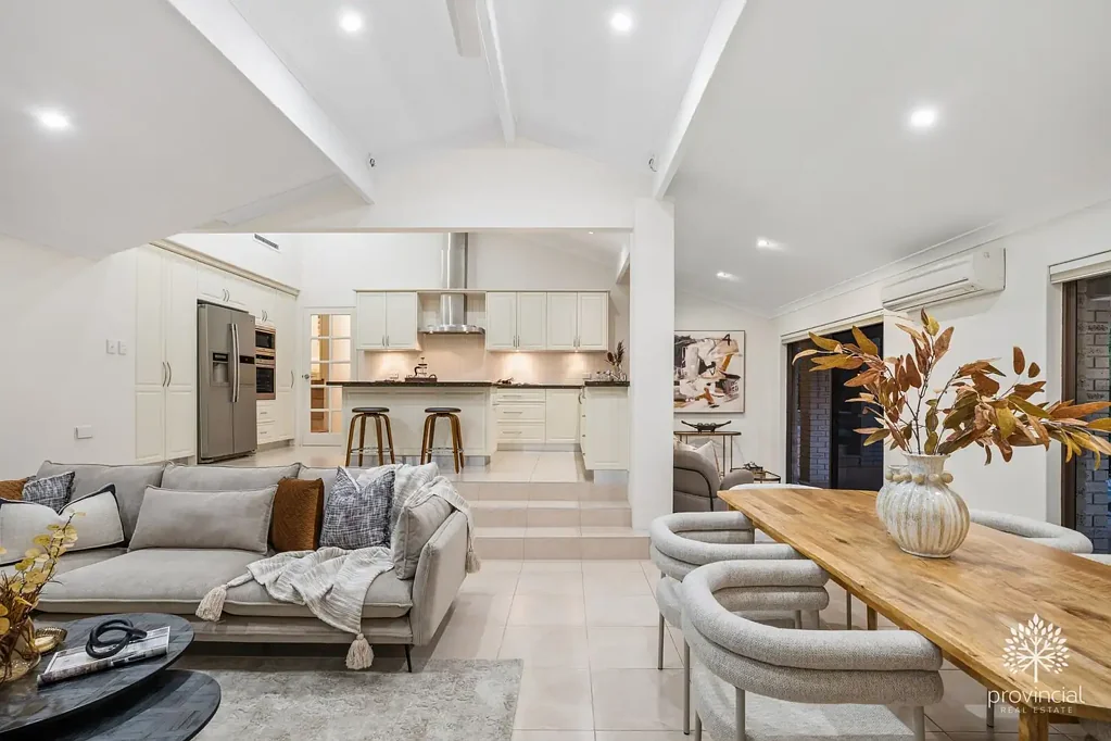 Gooseberry Hill 4房  UNDER OFFER