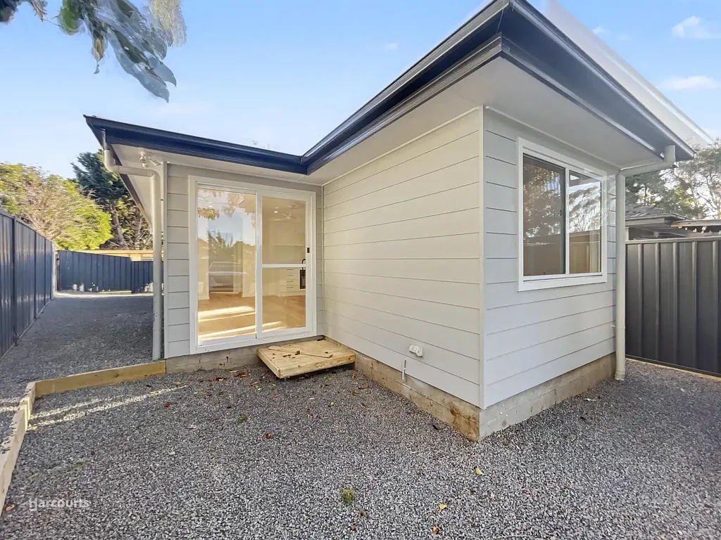 8a Kurrawa Crescent, Koonawarra, NSW 2530, 2 Bedrooms, 1 Bathrooms, Unspecified