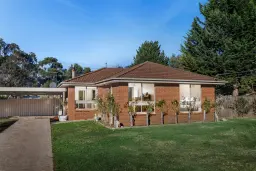 27 Reynolds Grove, Romsey