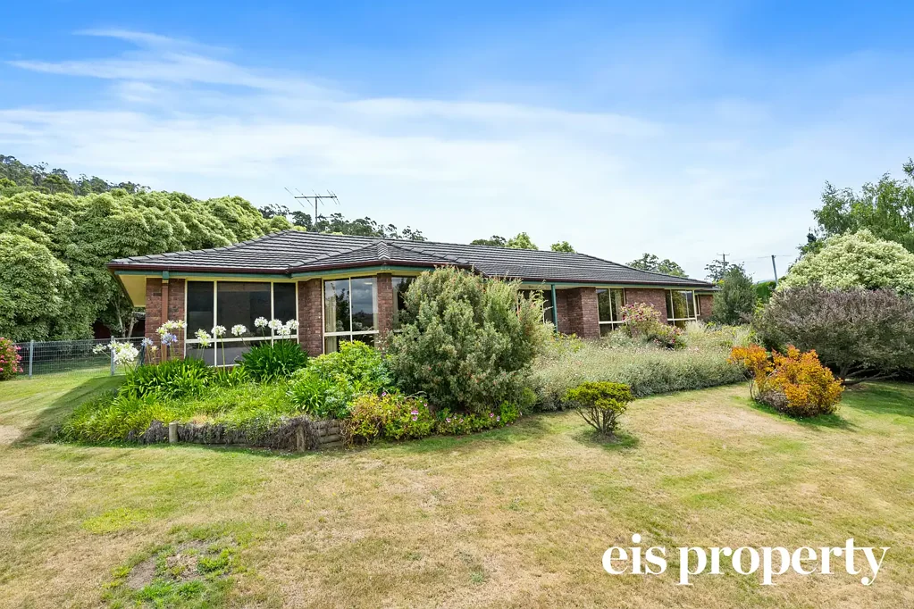 Huonville 4Habitaciones Spacious family home within walking distance of central Huonville!
