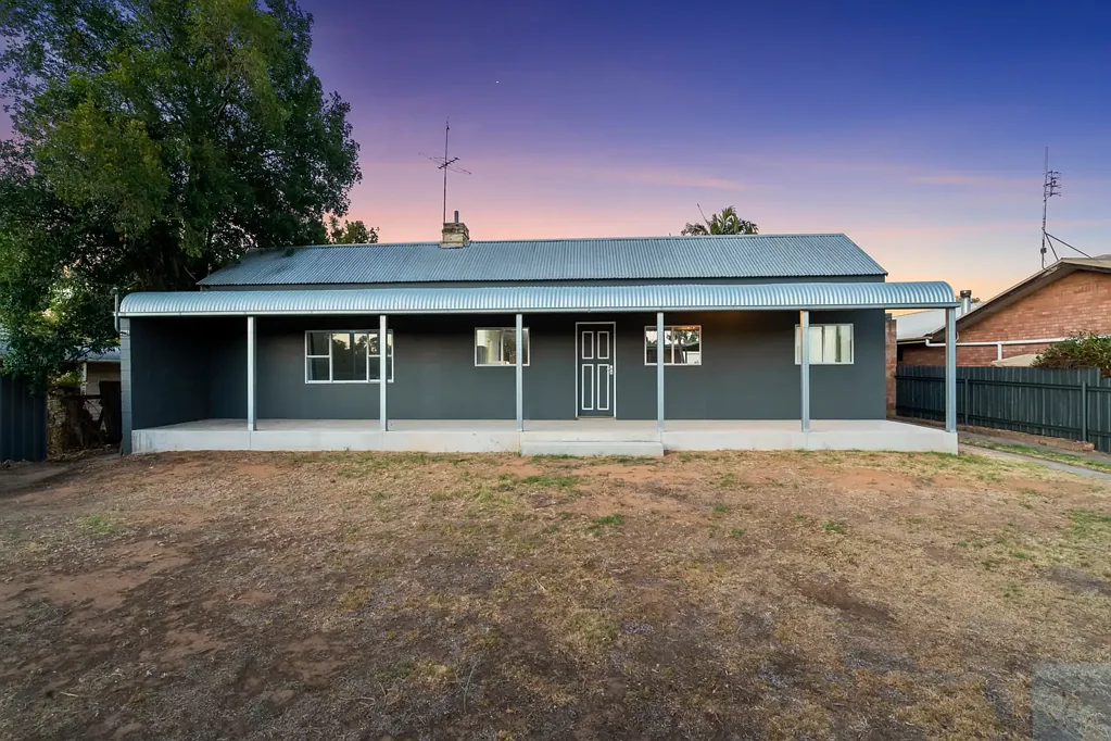 25 Hill Street, Tocumwal, NSW 2714