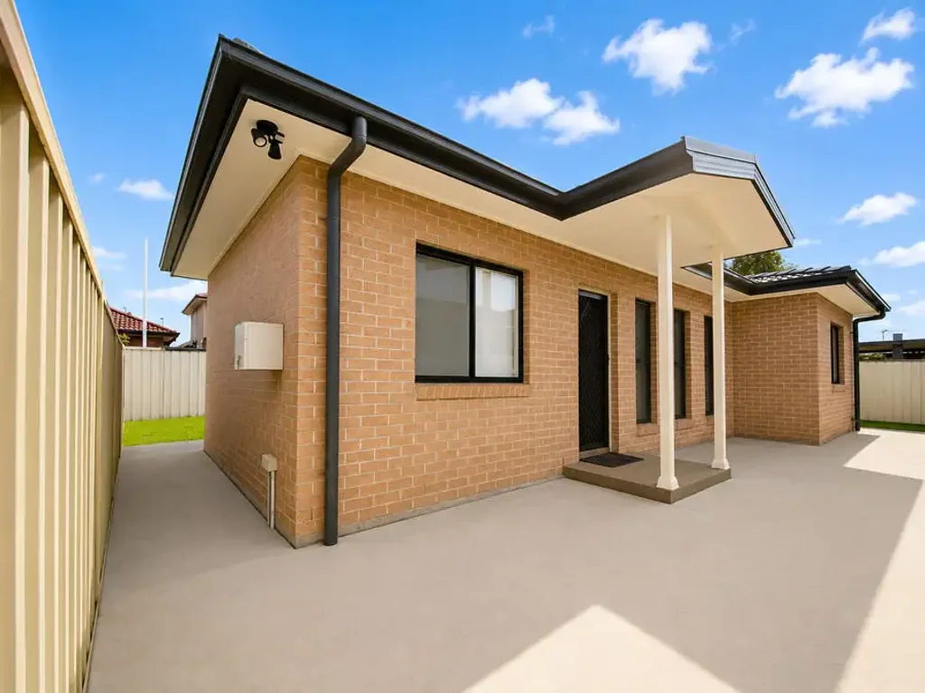 Well-Presented 2-Bedroom Granny Flat | Great Location