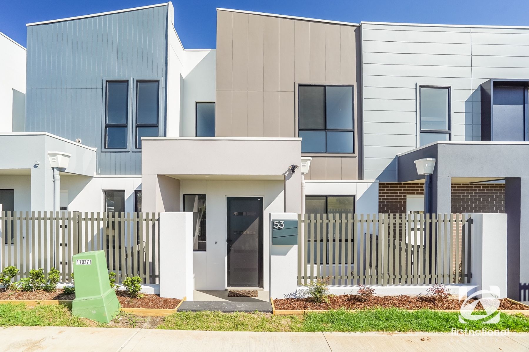 53 DRANSFIELD DR, ORAN PARK NSW 2570, 0 Schlafzimmer, 0 Badezimmer, Townhouse