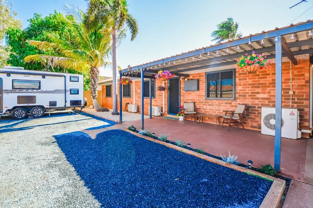 South Hedland 4غرفة نوم Family Living at Its Finest – Renovated Home with Massive Entertaining & Parking!