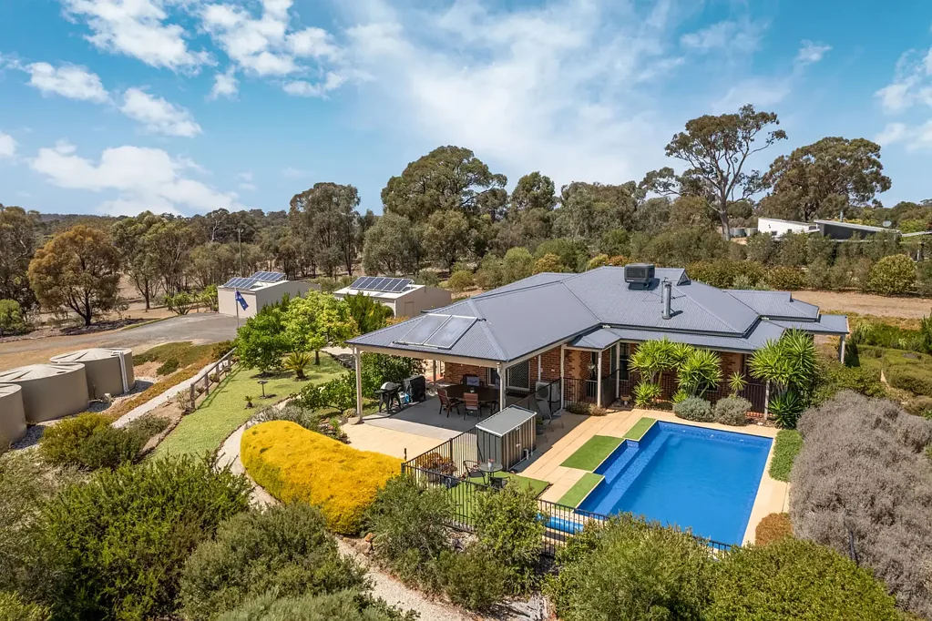 Heathcote 4 Slaapkamer STUNNING RURAL RETREAT WITH BREATHTAKING VIEWS