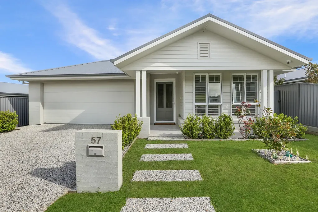 57 Saddleback Crescent, Stream Hill, NSW 2526