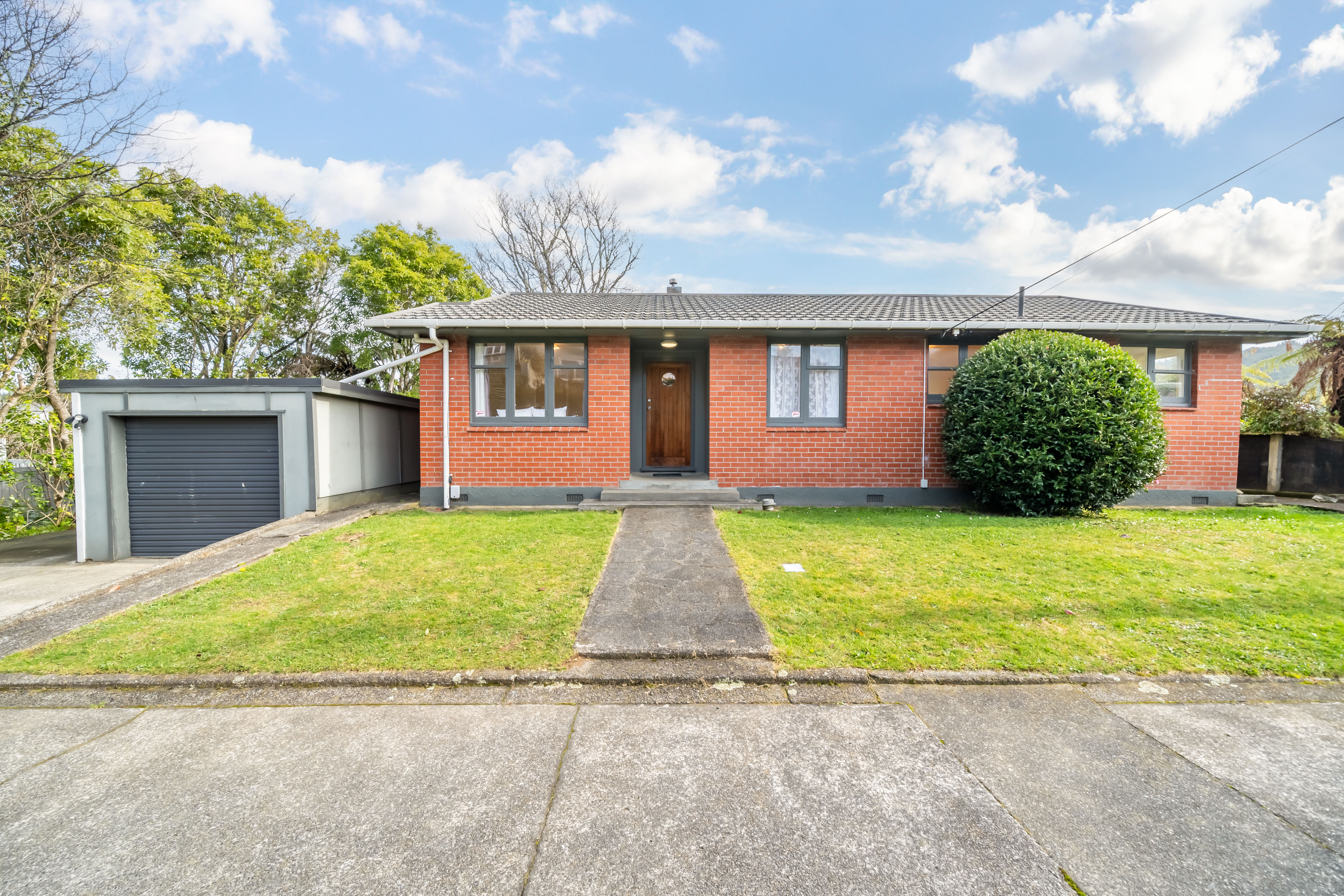 10 Vista Crescent, Maoribank, Upper Hutt, 4 રૂમ, 0 બાથરૂમ, House