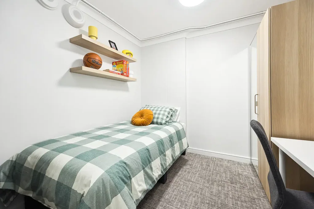 Juno House - Your Private Urban Retreat