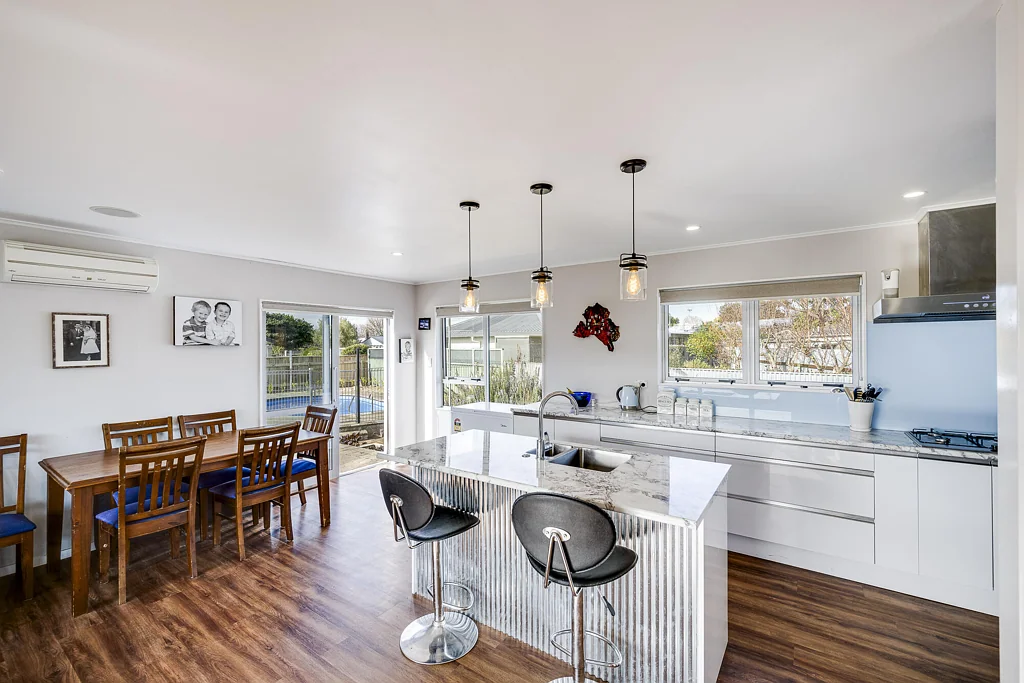 Taradale 3 Bedroom Fully Renovated And Double Glazed