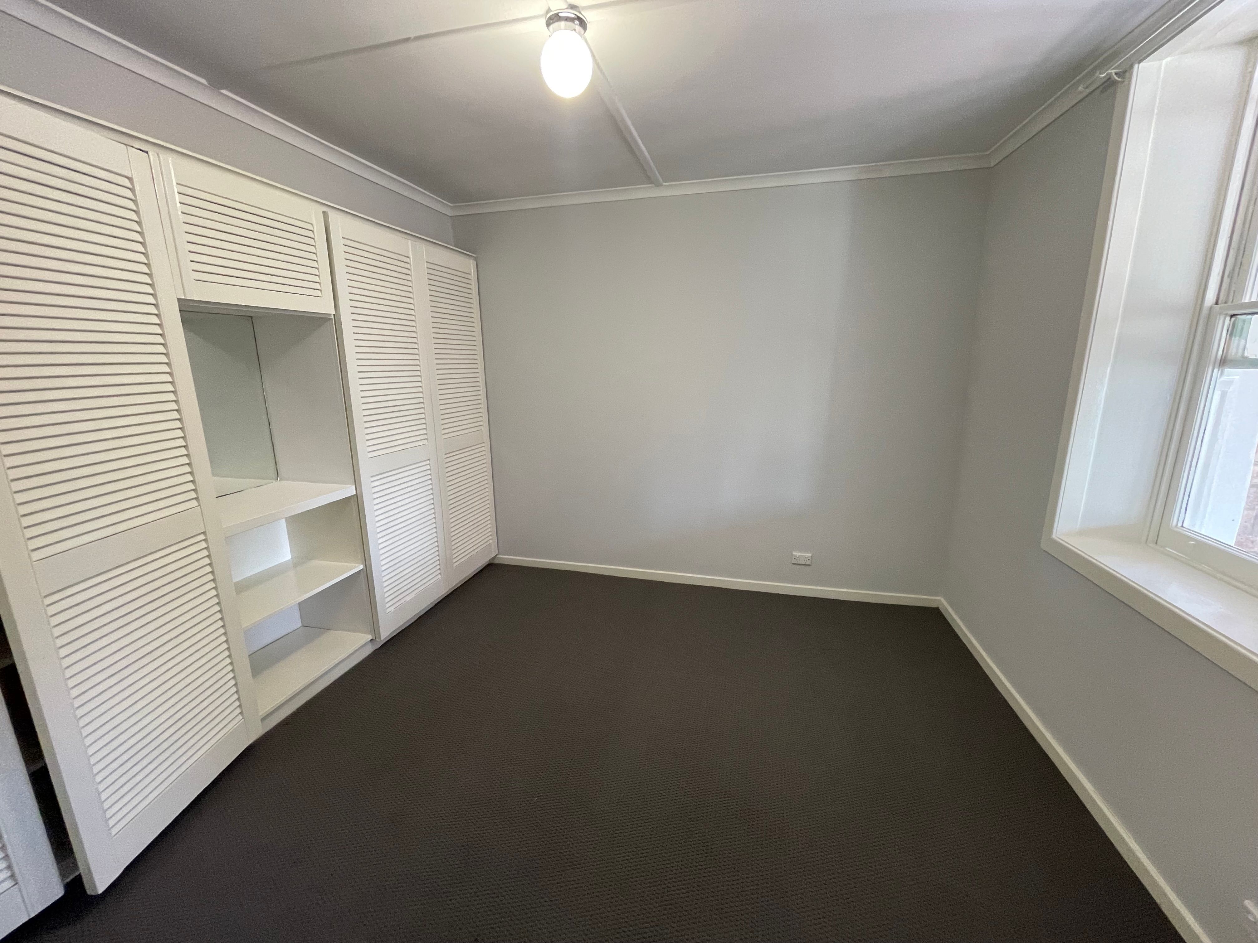 57 COWPER ST, GOULBURN NSW 2580, 0房, 0浴, House